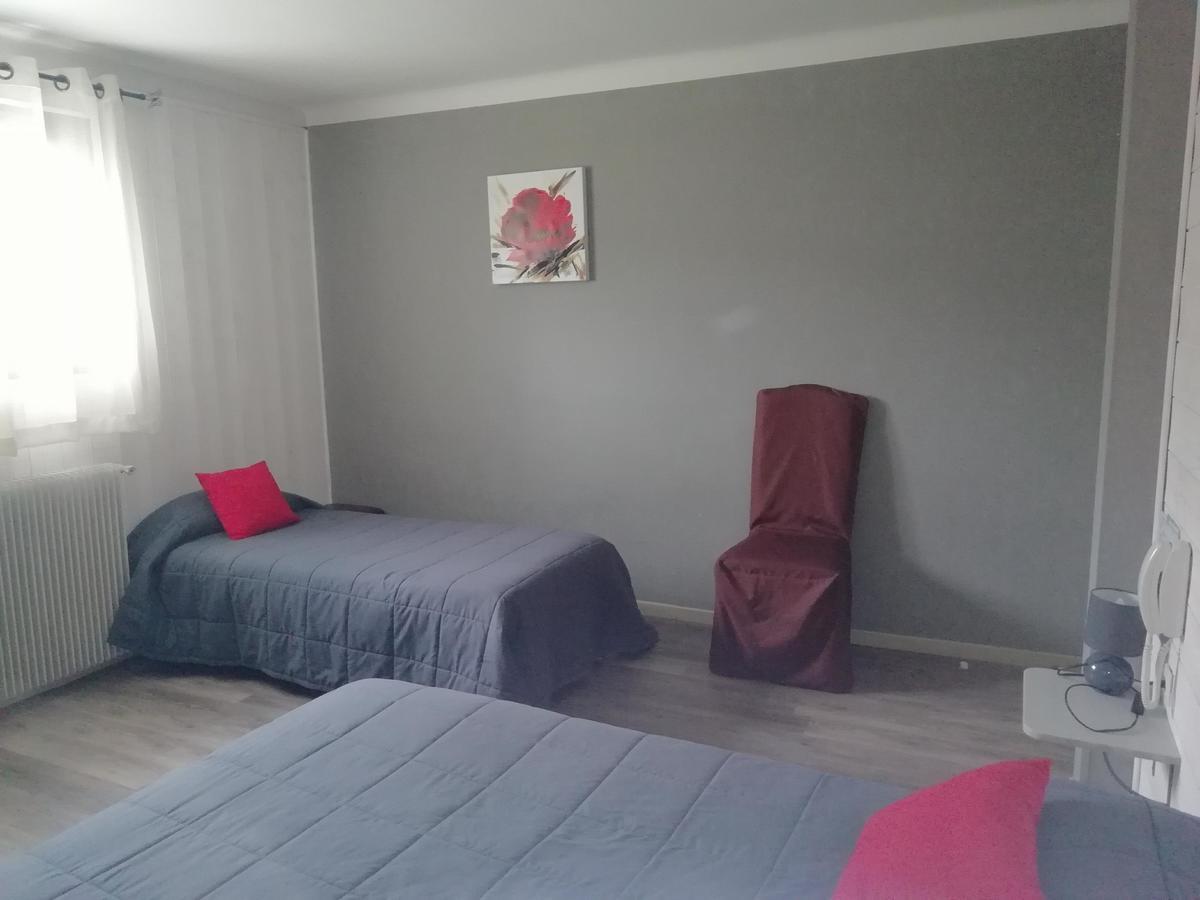 Hotel L'Oustalet Font-Romeu-Odeillo-Via Eksteriør bilde