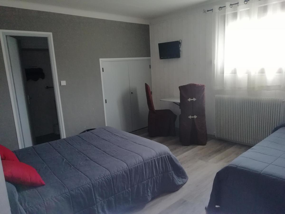 Hotel L'Oustalet Font-Romeu-Odeillo-Via Eksteriør bilde