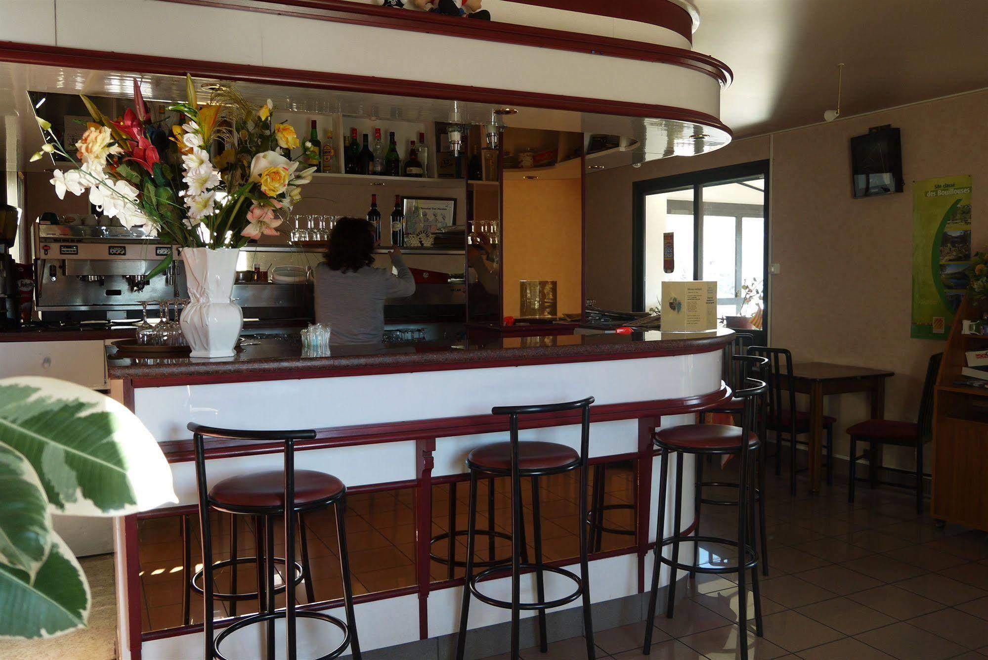Hotel L'Oustalet Font-Romeu-Odeillo-Via Eksteriør bilde