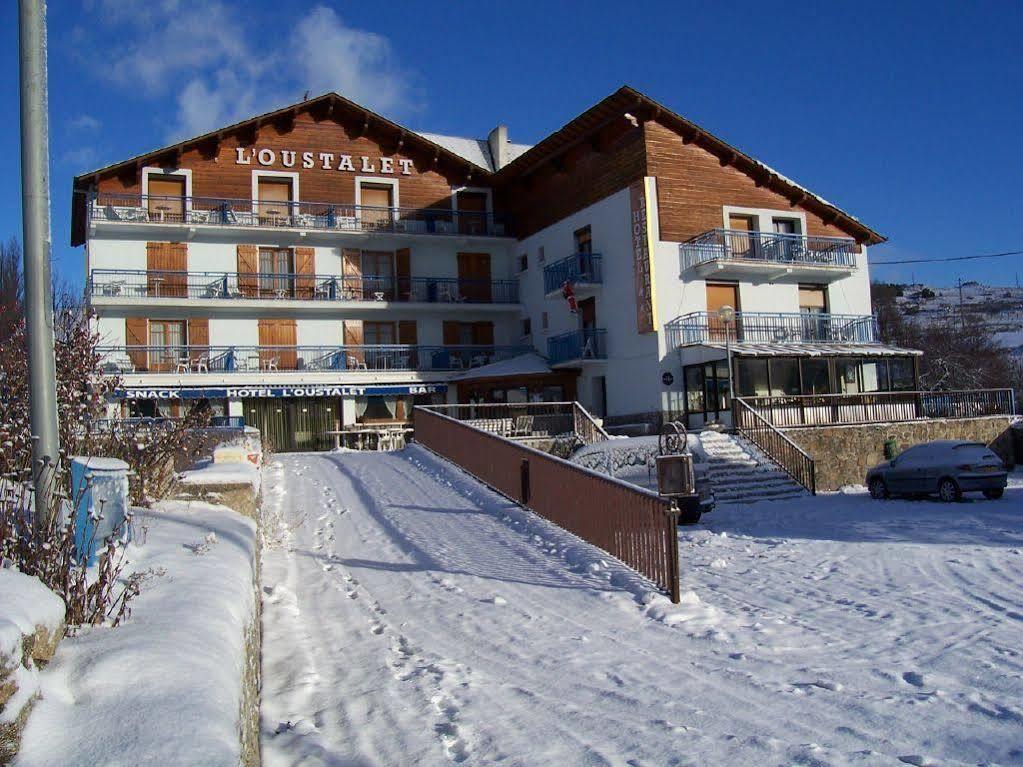 Hotel L'Oustalet Font-Romeu-Odeillo-Via Eksteriør bilde